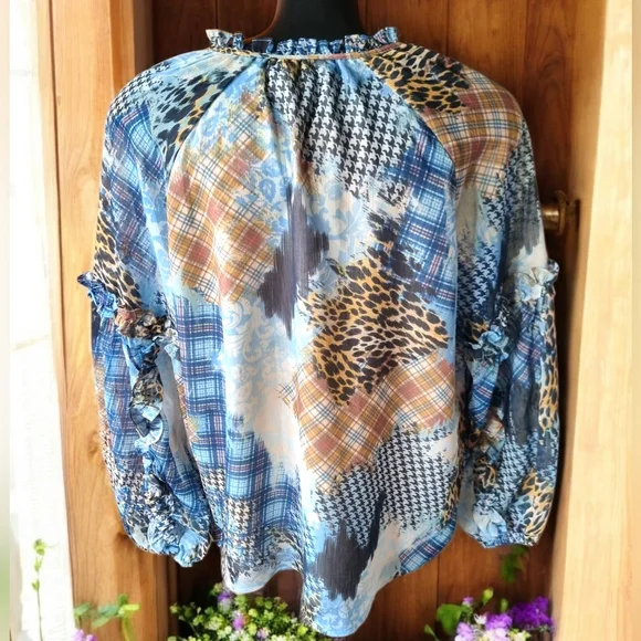 Northern Reflections Women's Multi-Patterned Boho Ruffled Flowy Top - Picture 4 of 11
